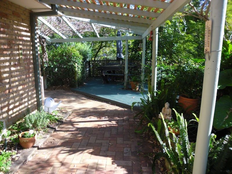 9 Halyard Drive, Moruya Heads NSW 2537