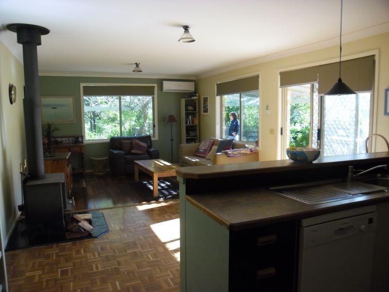 9 Halyard Drive, Moruya Heads NSW 2537