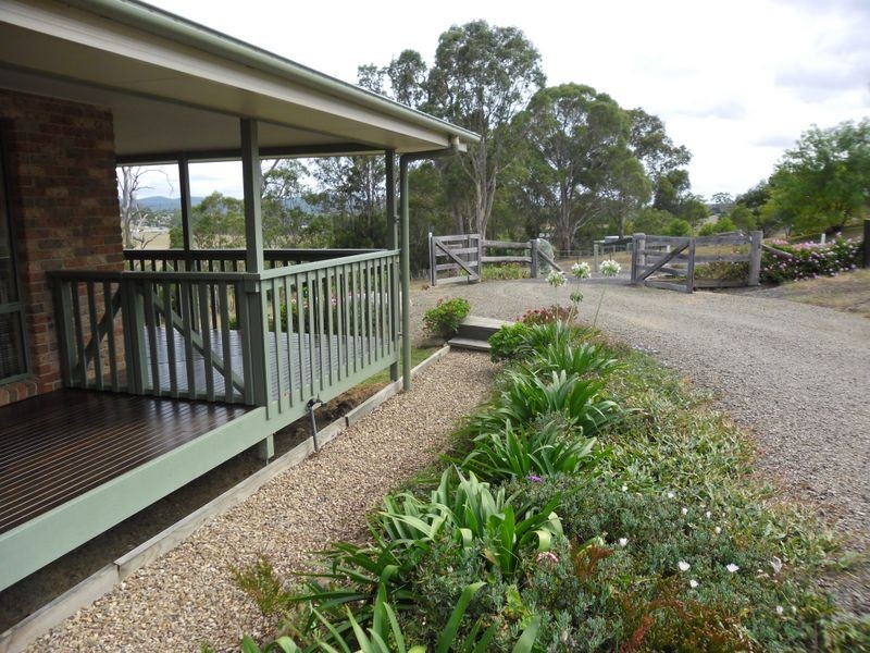 10 Kiora Street, Moruya NSW 2537