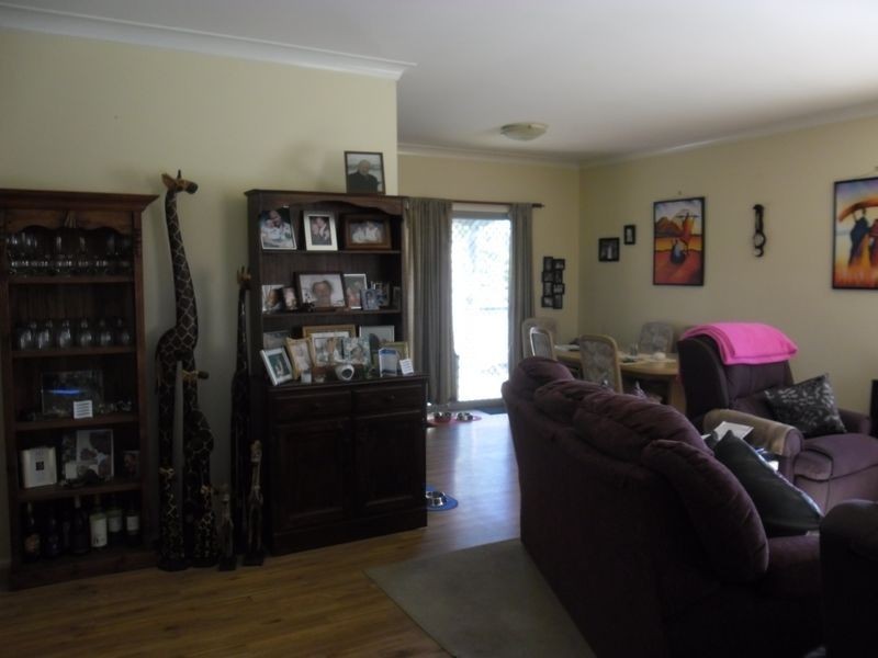 19 Moruya Street, Moruya NSW 2537