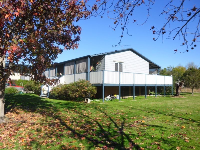 19 Moruya Street, Moruya NSW 2537