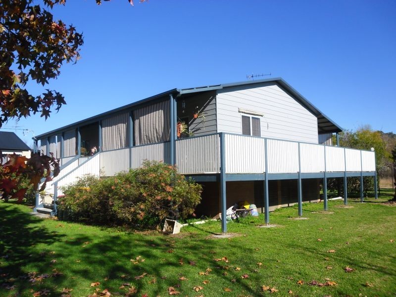 19 Moruya Street, Moruya NSW 2537