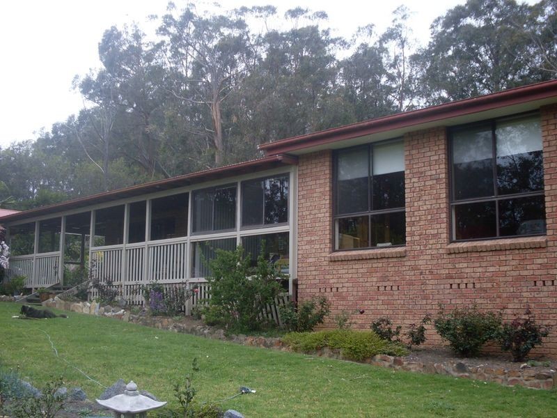 56 Yarragee Rd, Moruya NSW 2537