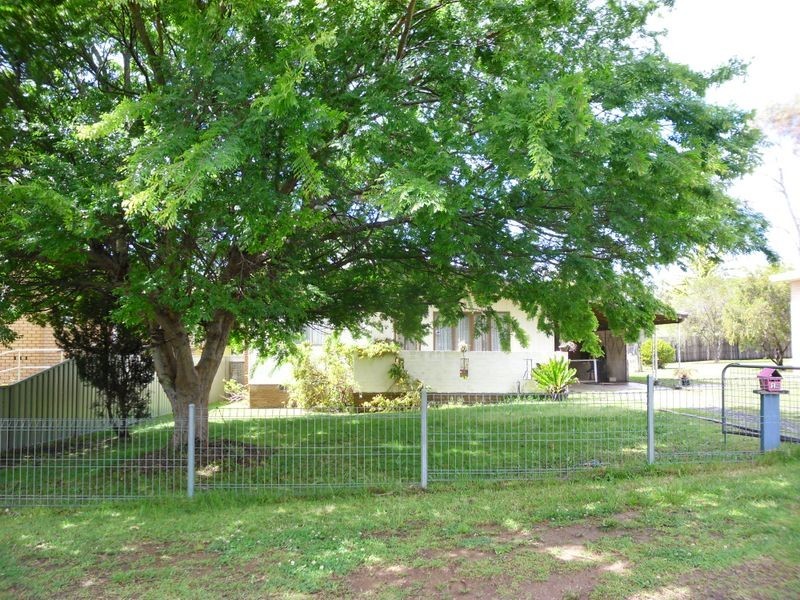 10 Haslingden Street, Moruya NSW 2537