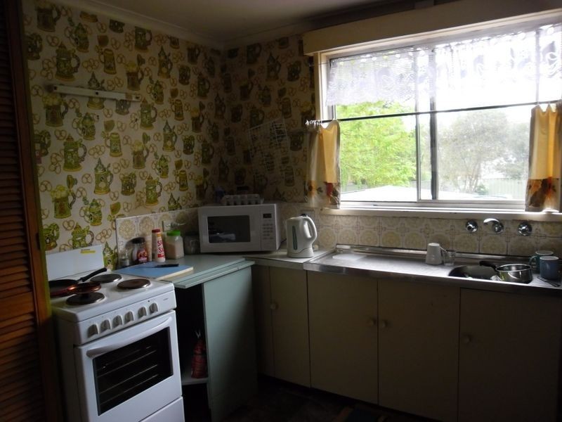 10 Haslingden Street, Moruya NSW 2537