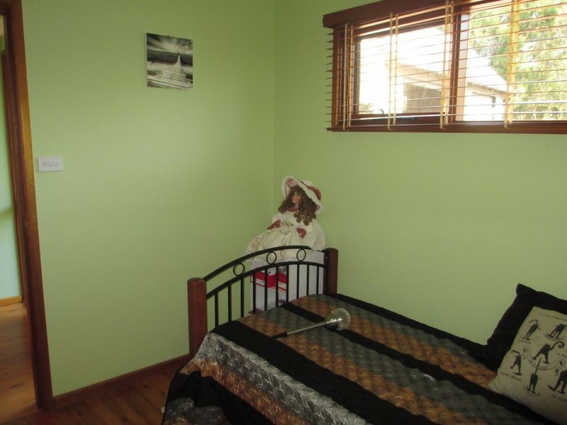 30-32 Brown Close, Moruya Heads NSW 2537