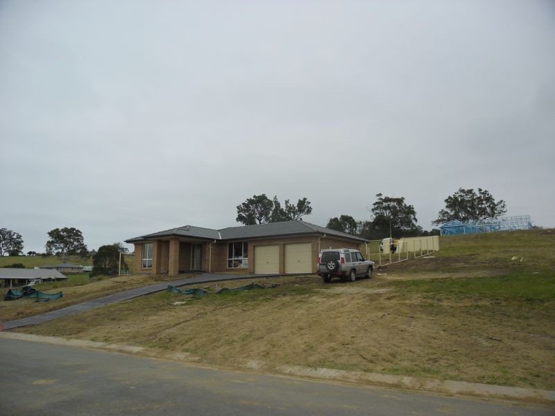 14 Patterson Close, Moruya NSW 2537