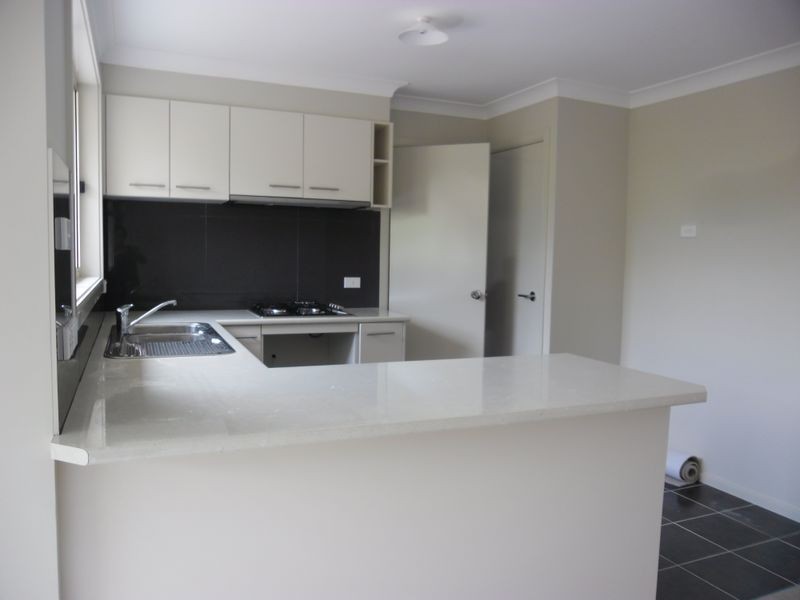 14 Patterson Close, Moruya NSW 2537