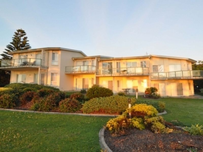 8/55 Jutland Ave, Tuross Head NSW 2537