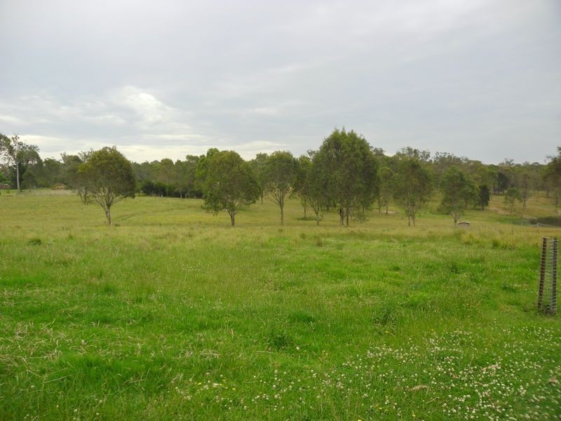 3-9 Noads Drive, Moruya NSW 2537