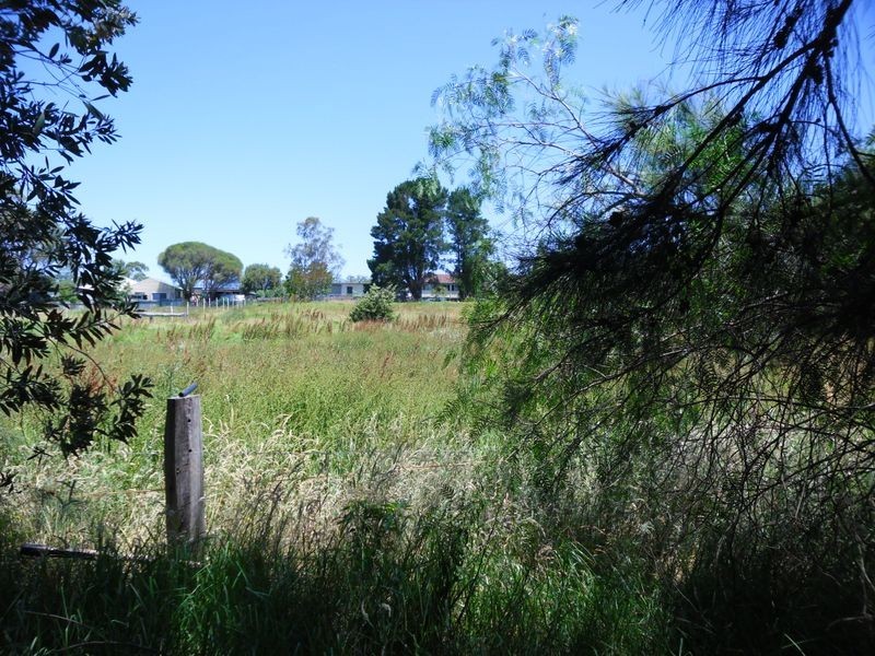 7 Campbell Street, Moruya NSW 2537