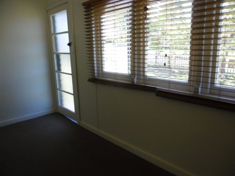 7 Campbell Street, Moruya NSW 2537