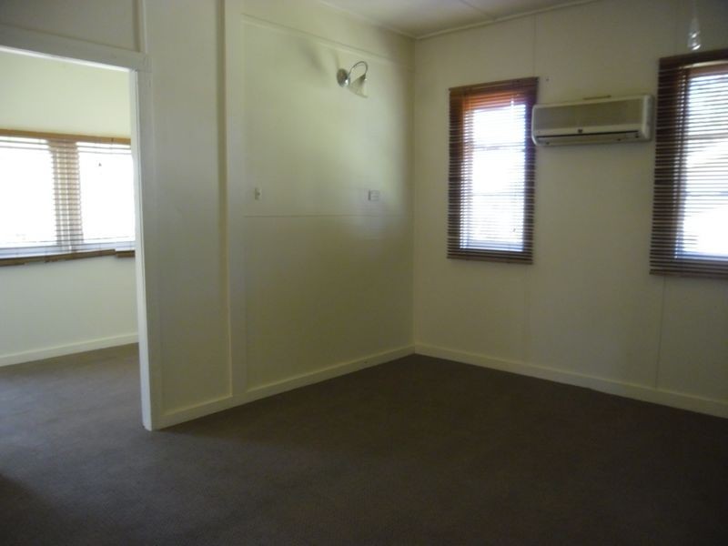 7 Campbell Street, Moruya NSW 2537