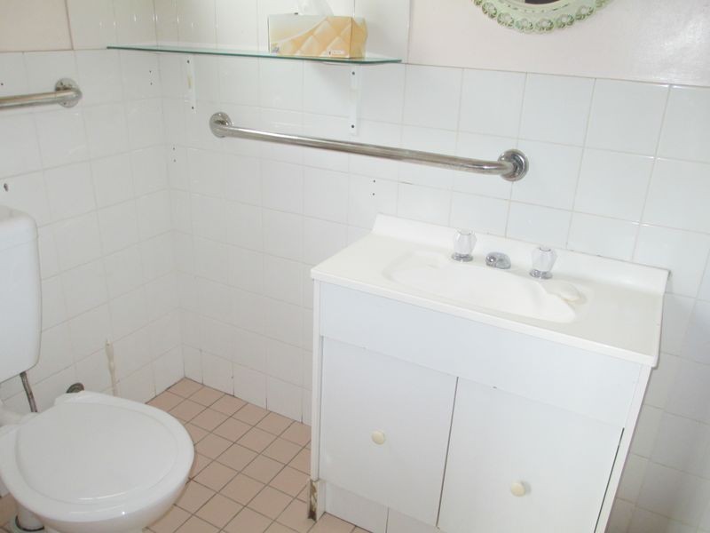 79 Campbell Street, Moruya NSW 2537