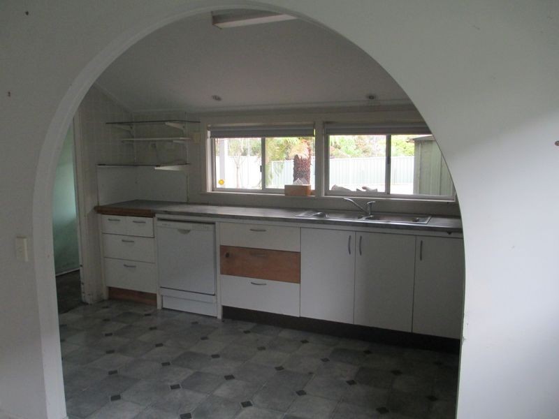 79 Campbell Street, Moruya NSW 2537