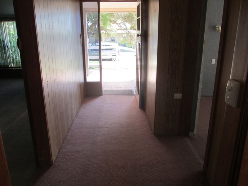 79 Campbell Street, Moruya NSW 2537