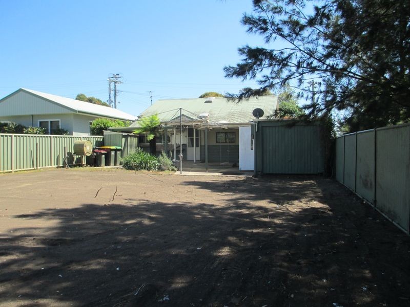 79 Campbell Street, Moruya NSW 2537