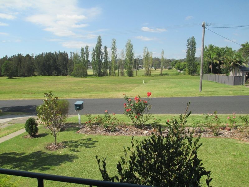 24 Shore Street, Moruya NSW 2537