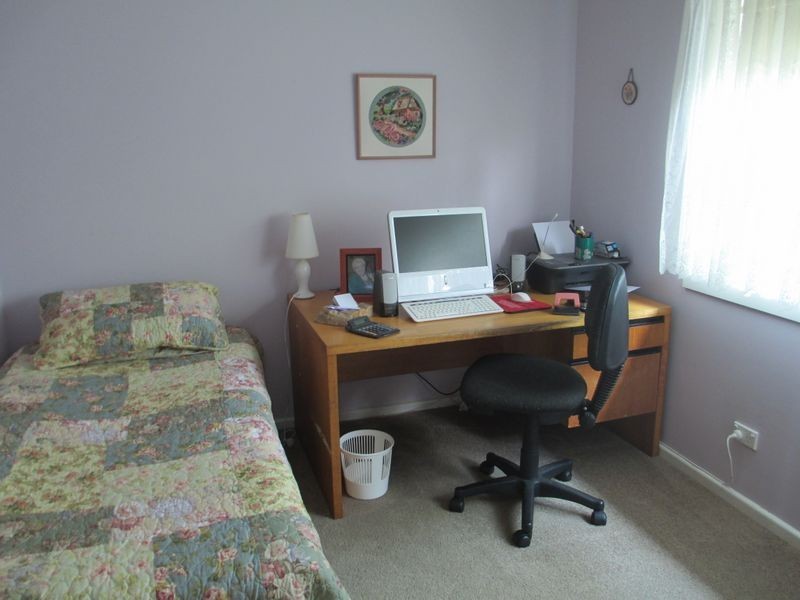 24 Shore Street, Moruya NSW 2537