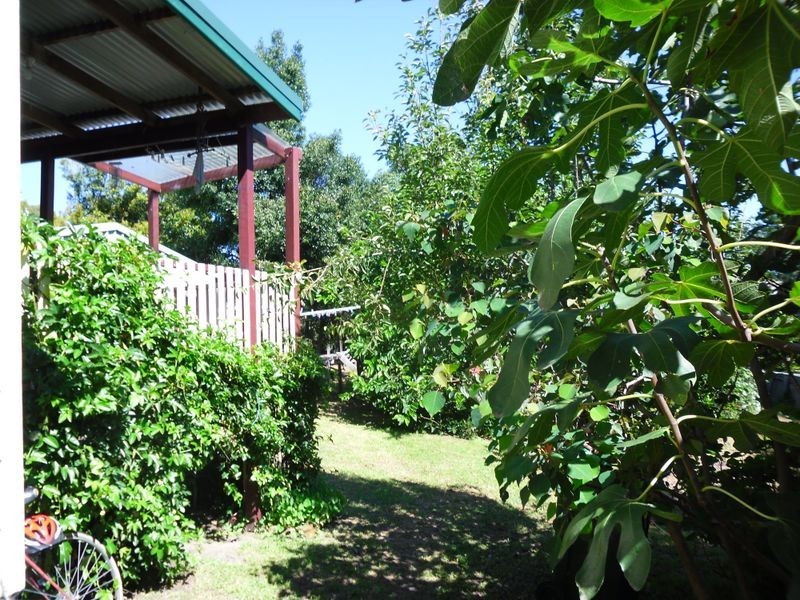 21 Evans Street, Moruya NSW 2537