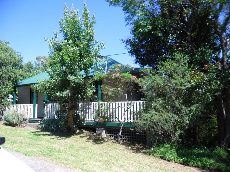 21 Evans Street, Moruya NSW 2537