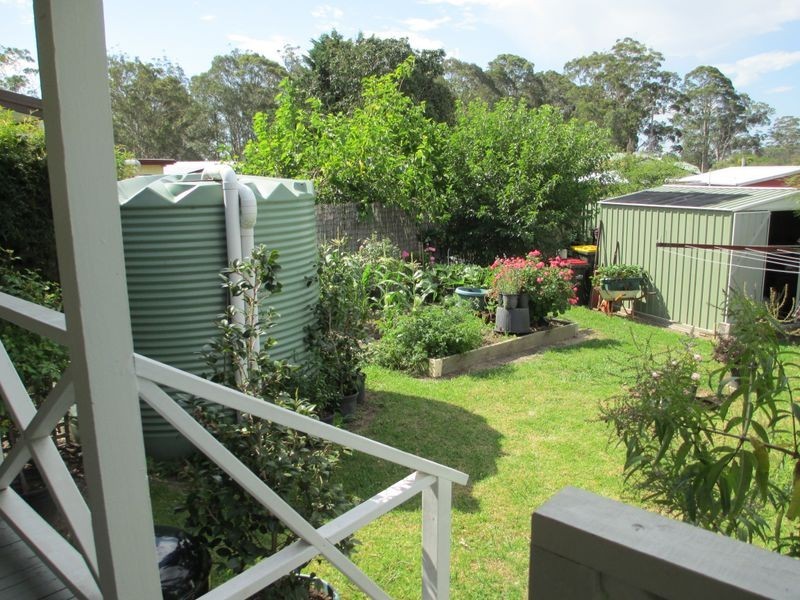4 Sutcliffe Street, Bodalla NSW 2545
