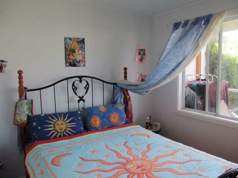 4 Sutcliffe Street, Bodalla NSW 2545