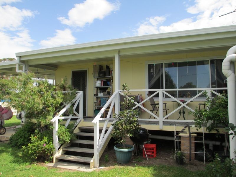 4 Sutcliffe Street, Bodalla NSW 2545
