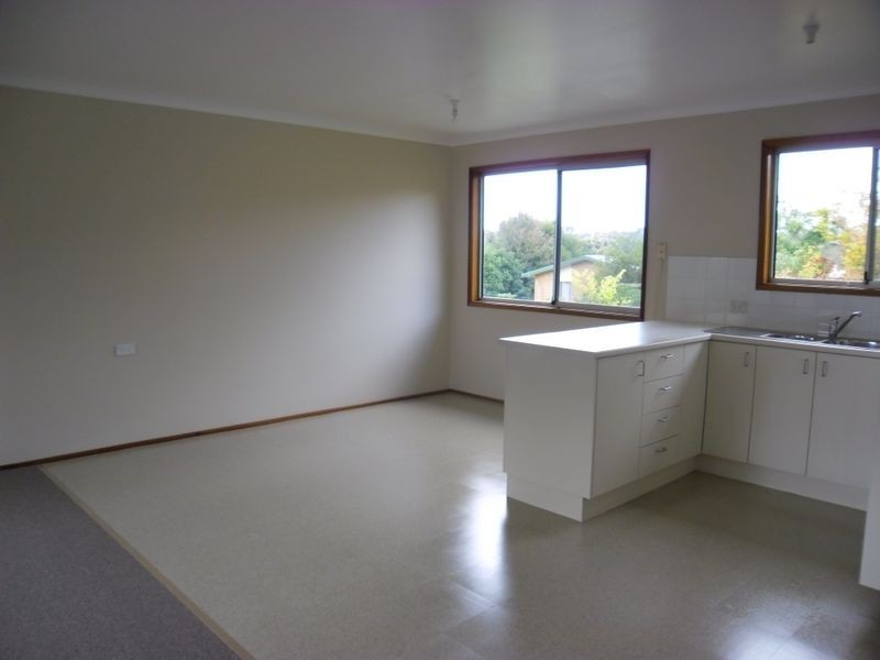 3 Jeffery Place, Moruya NSW 2537