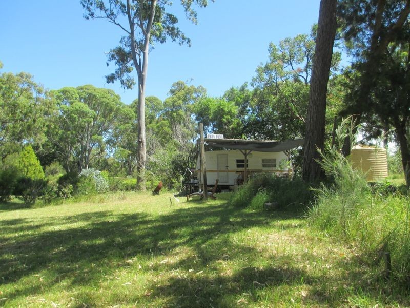 44 Woodlands Way, Bingie NSW 2537