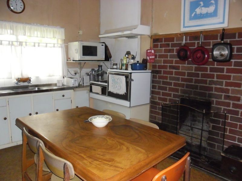 86 Princes Highway, Bodalla NSW 2545