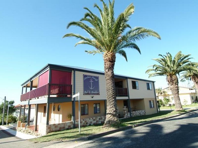5 Tilba Street, Narooma NSW 2546