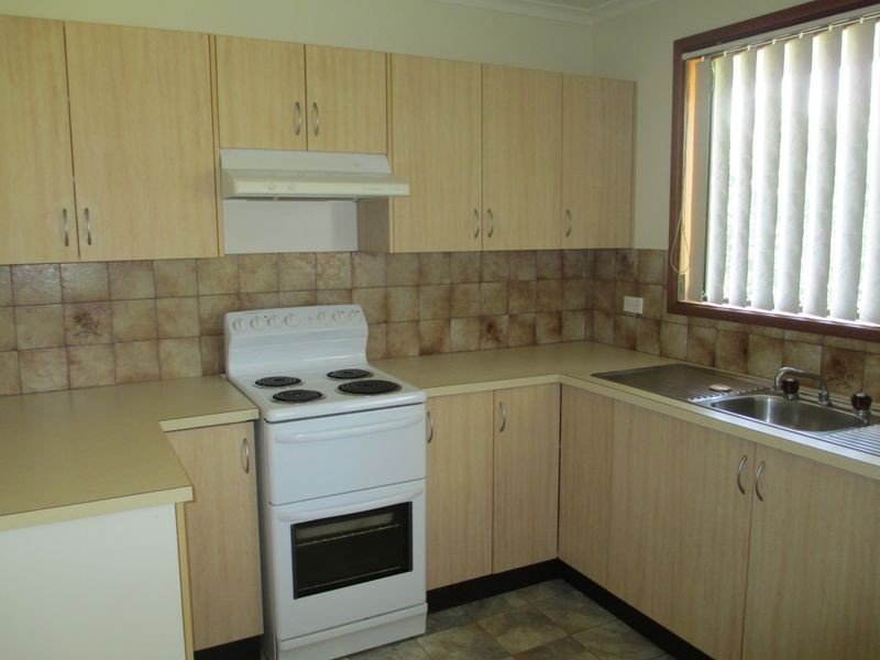 12 Luck Street, Moruya NSW 2537