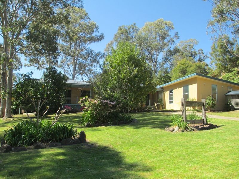 4 Spencer St, Moruya NSW 2537