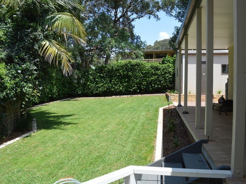 1 James Avenue, Congo NSW 2537