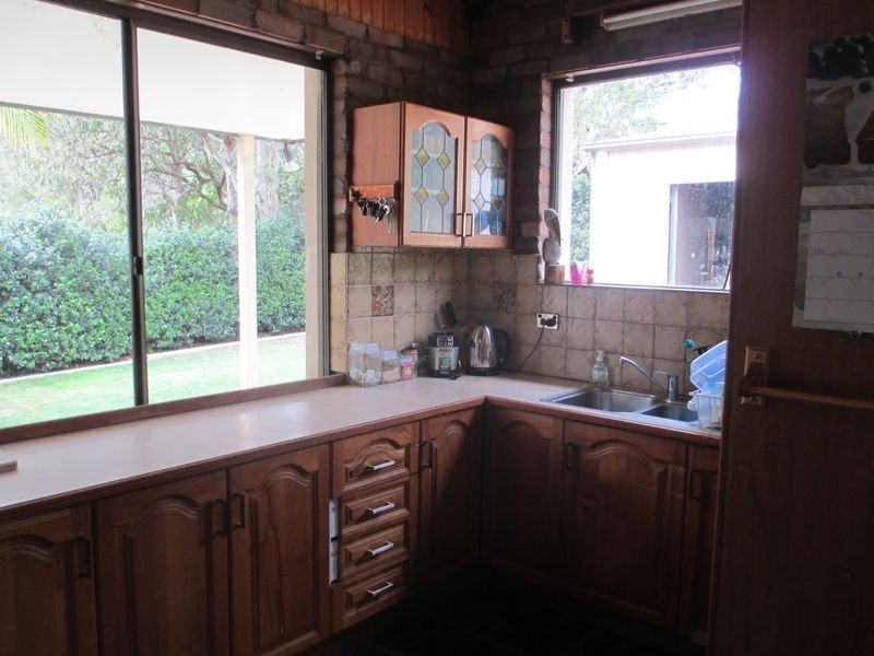 1 James Avenue, Congo NSW 2537
