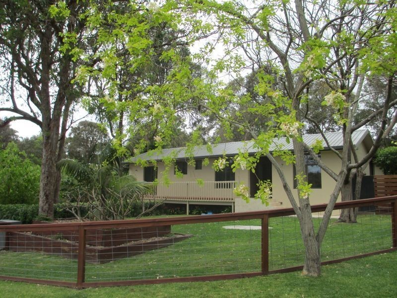 1 James Avenue, Congo NSW 2537