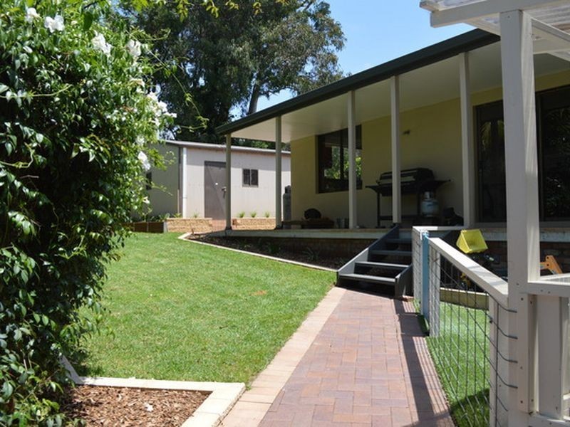 1 James Avenue, Congo NSW 2537