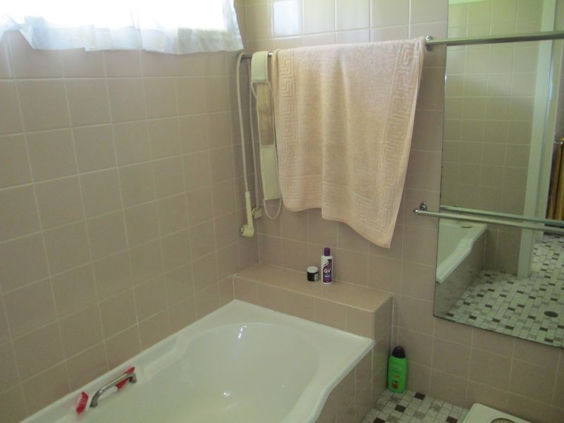 60 Bergalia Street, Moruya NSW 2537