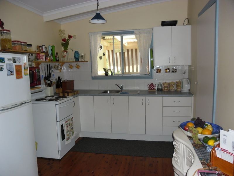 31 Keightley Street, Moruya NSW 2537