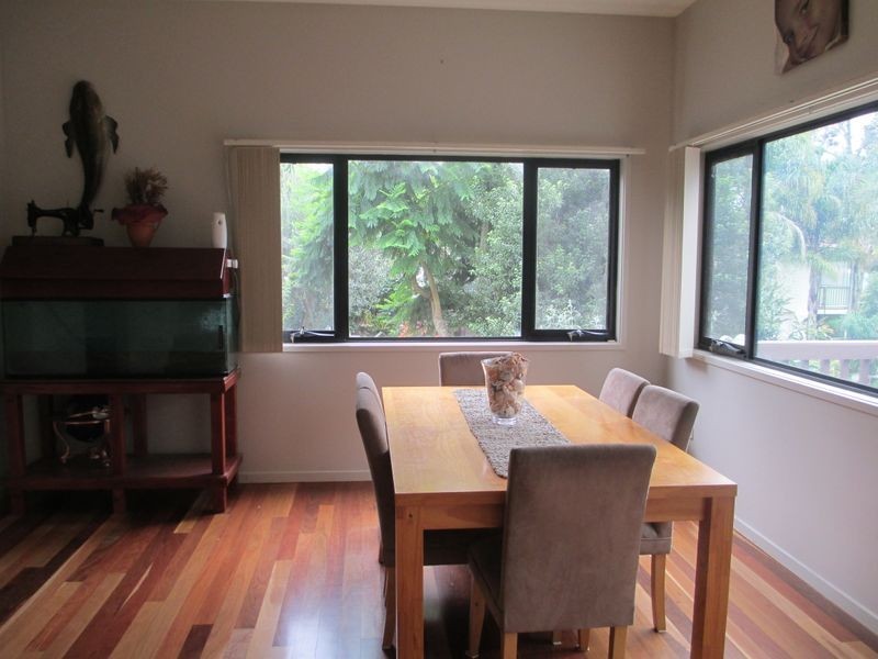 6 Scenic Place, Moruya Heads NSW 2537
