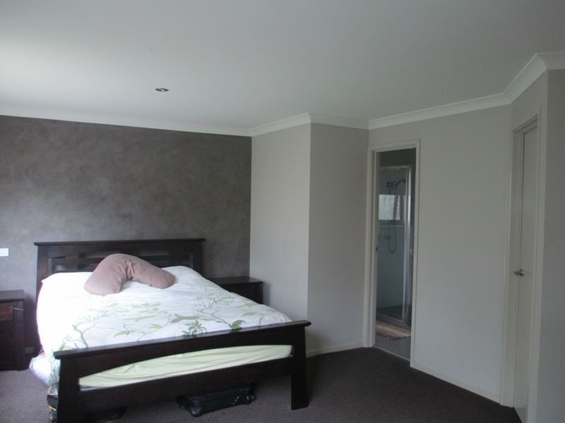 6 Scenic Place, Moruya Heads NSW 2537