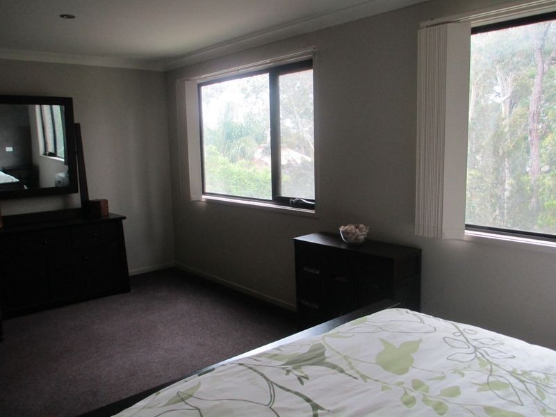 6 Scenic Place, Moruya Heads NSW 2537
