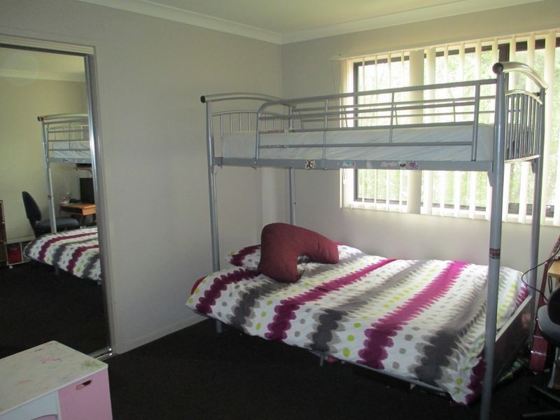 6 Scenic Place, Moruya Heads NSW 2537