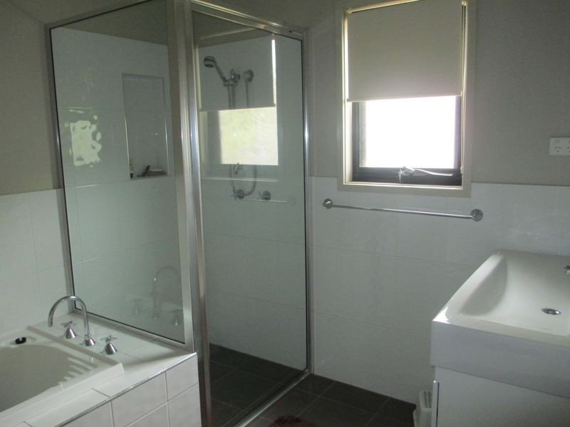 6 Scenic Place, Moruya Heads NSW 2537