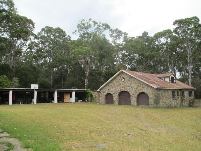 27 Summer Place, Bingie NSW 2537
