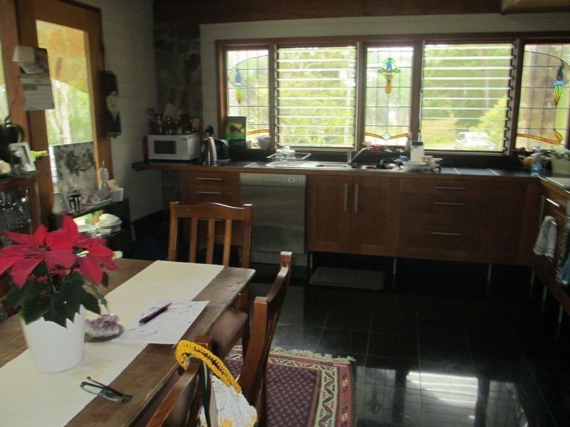 27 Summer Place, Bingie NSW 2537