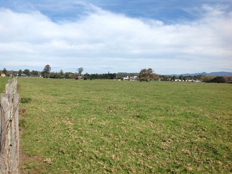 (Lots 12-1 (Lots 1-6) (Lots 16-23) Princes Highway, Moruya NSW 2537