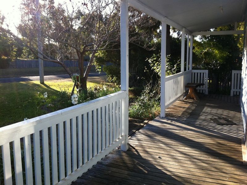 182 Vulcan St, Moruya NSW 2537