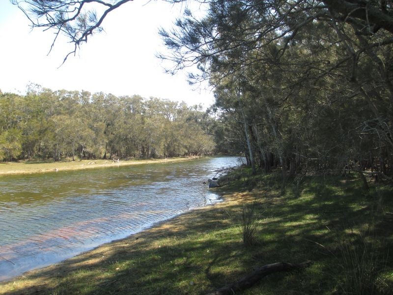 19 Munjeroo Lane, Bingie NSW 2537